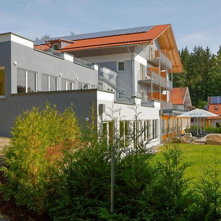 Wellnesshotel Deine Auszeit, Adults Only Achslach Exteriör bild
