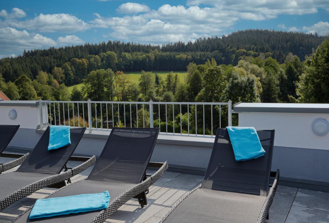 Wellnesshotel Deine Auszeit, Adults Only Achslach Exteriör bild