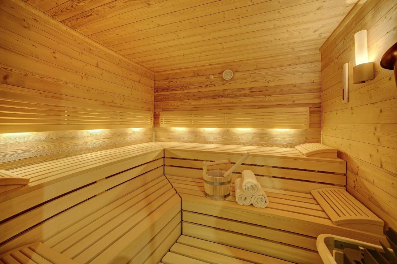Wellnesshotel Deine Auszeit, Adults Only Achslach Exteriör bild