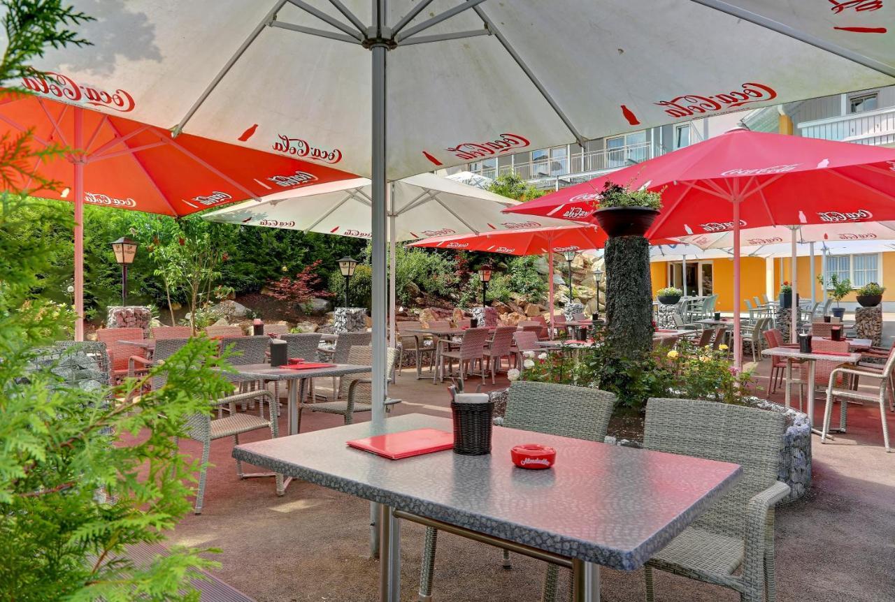 Wellnesshotel Deine Auszeit, Adults Only Achslach Exteriör bild