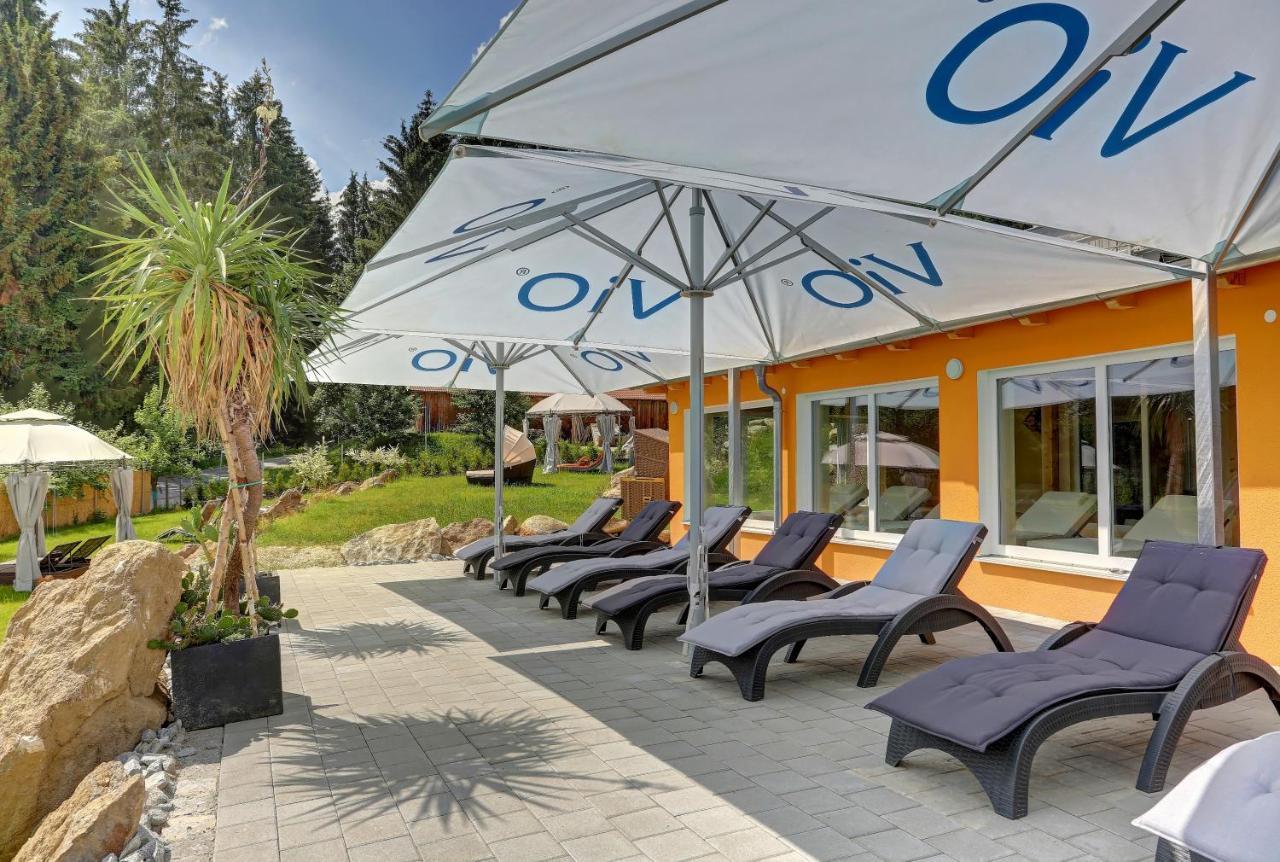 Wellnesshotel Deine Auszeit, Adults Only Achslach Exteriör bild
