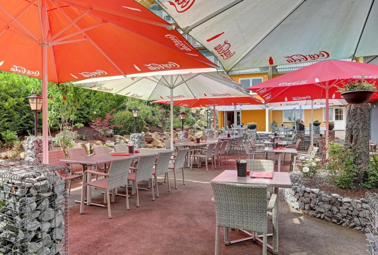 Wellnesshotel Deine Auszeit, Adults Only Achslach Exteriör bild