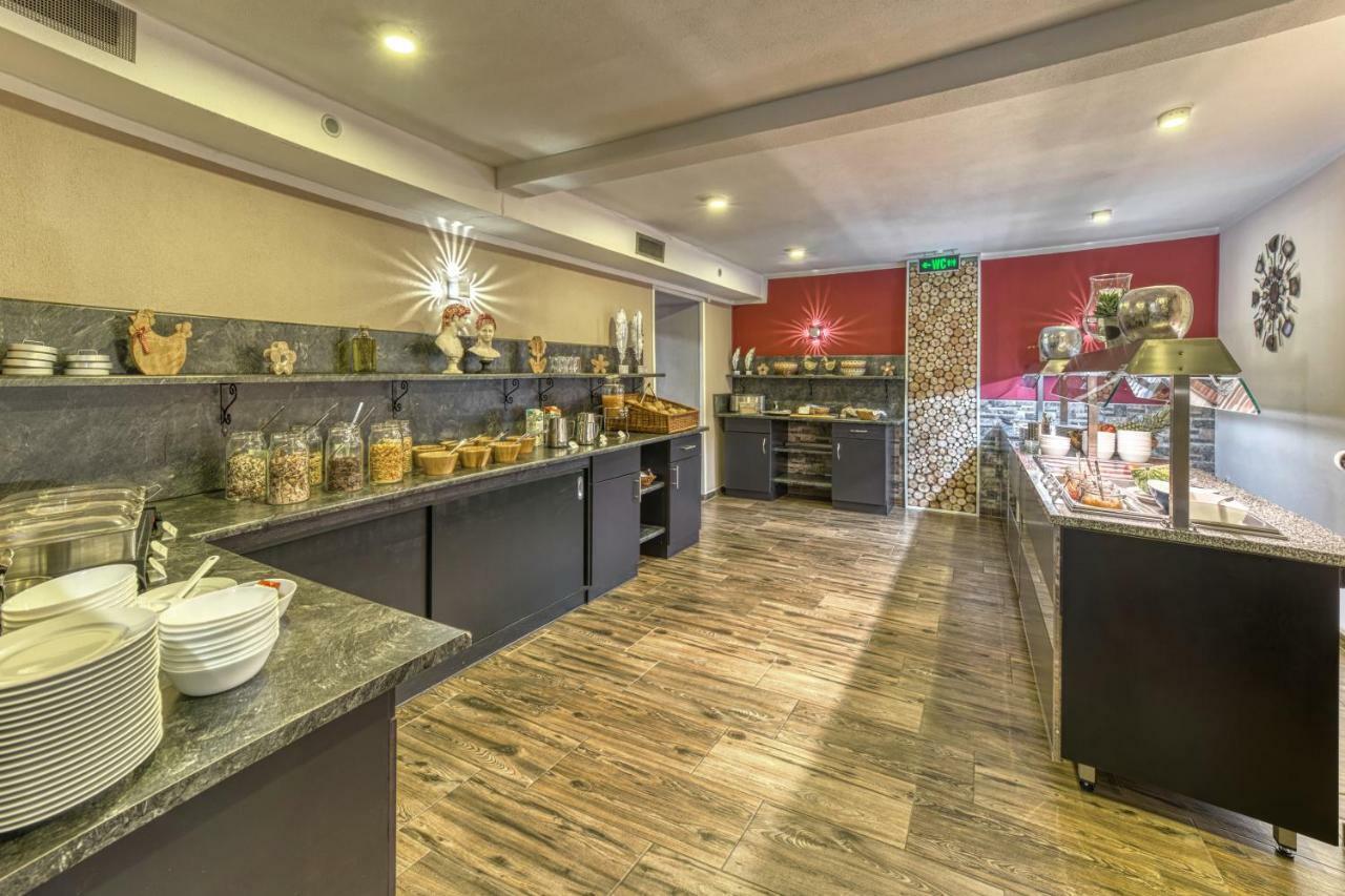 Wellnesshotel Deine Auszeit, Adults Only Achslach Exteriör bild