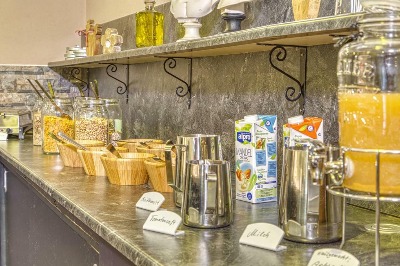 Wellnesshotel Deine Auszeit, Adults Only Achslach Exteriör bild