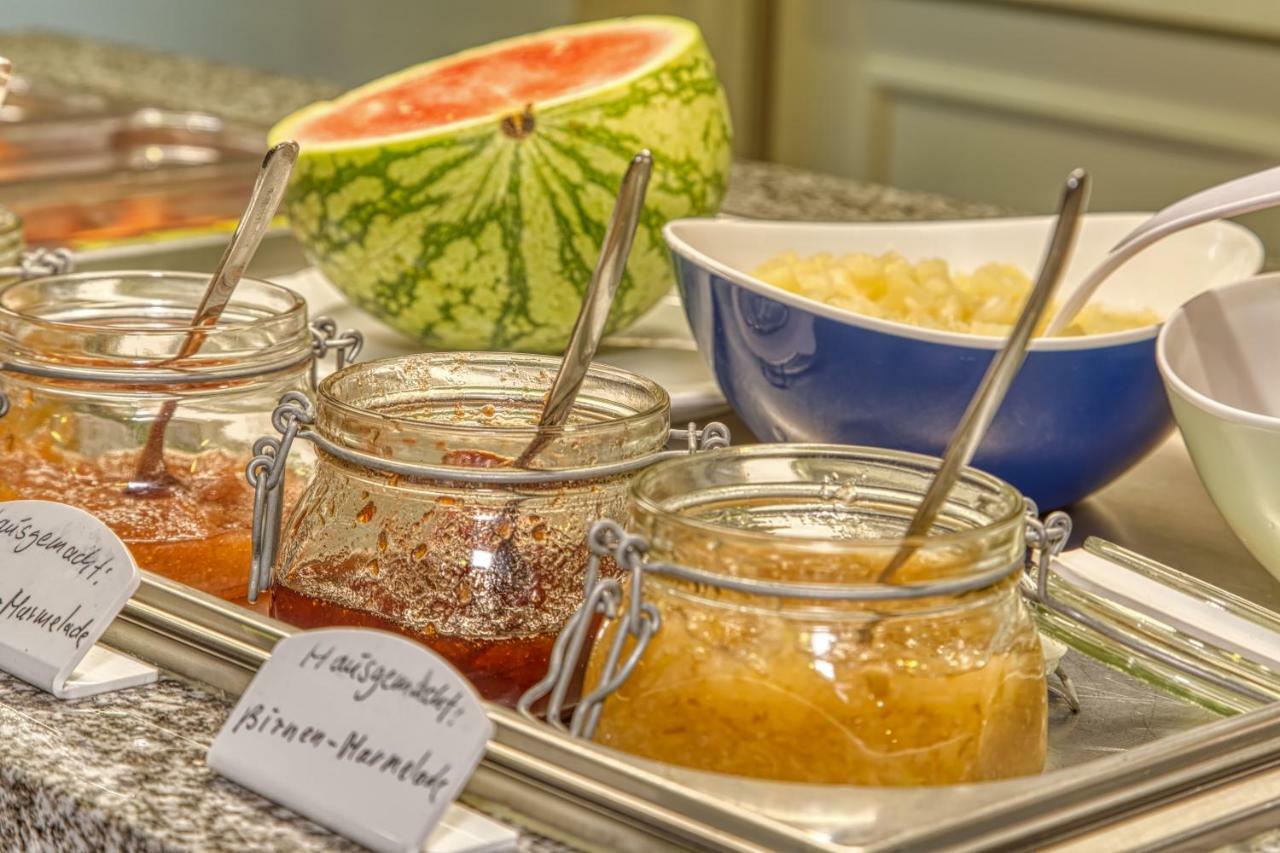 Wellnesshotel Deine Auszeit, Adults Only Achslach Exteriör bild